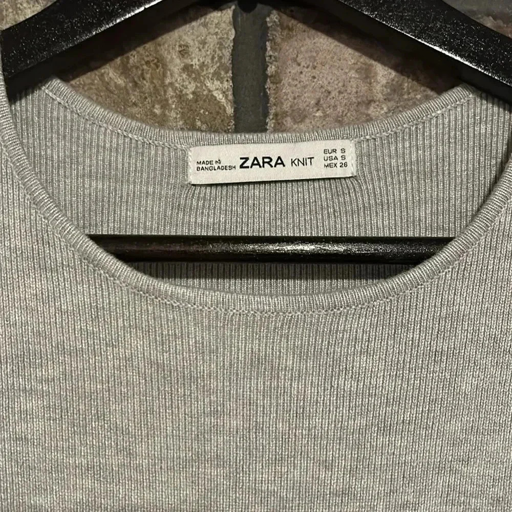 Zara Light Gray Sweater Mini Dress | Size S | Casual Chic Wardrobe Staple - Picture 3 of 4